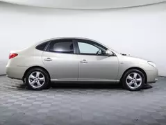 Hyundai Elantra, фото №4