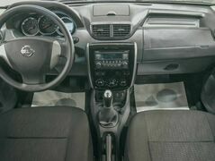 Nissan Terrano III (D10), фото №5