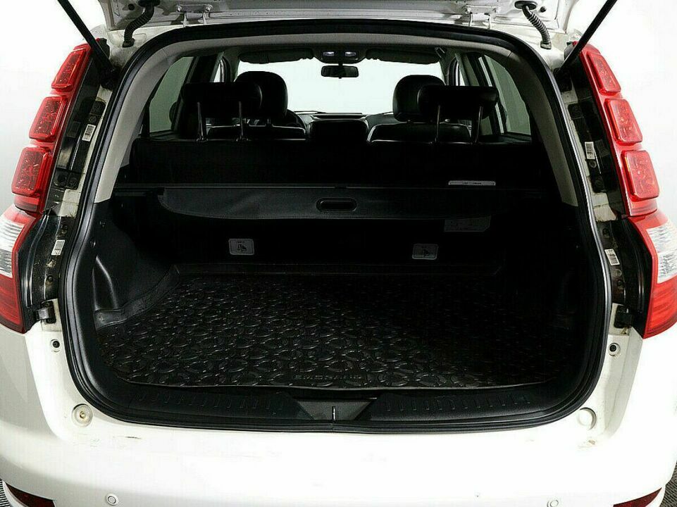 Geely Emgrand X7 I Рестайлинг, фото №11