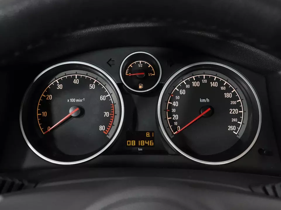 Opel Astra, фото №9