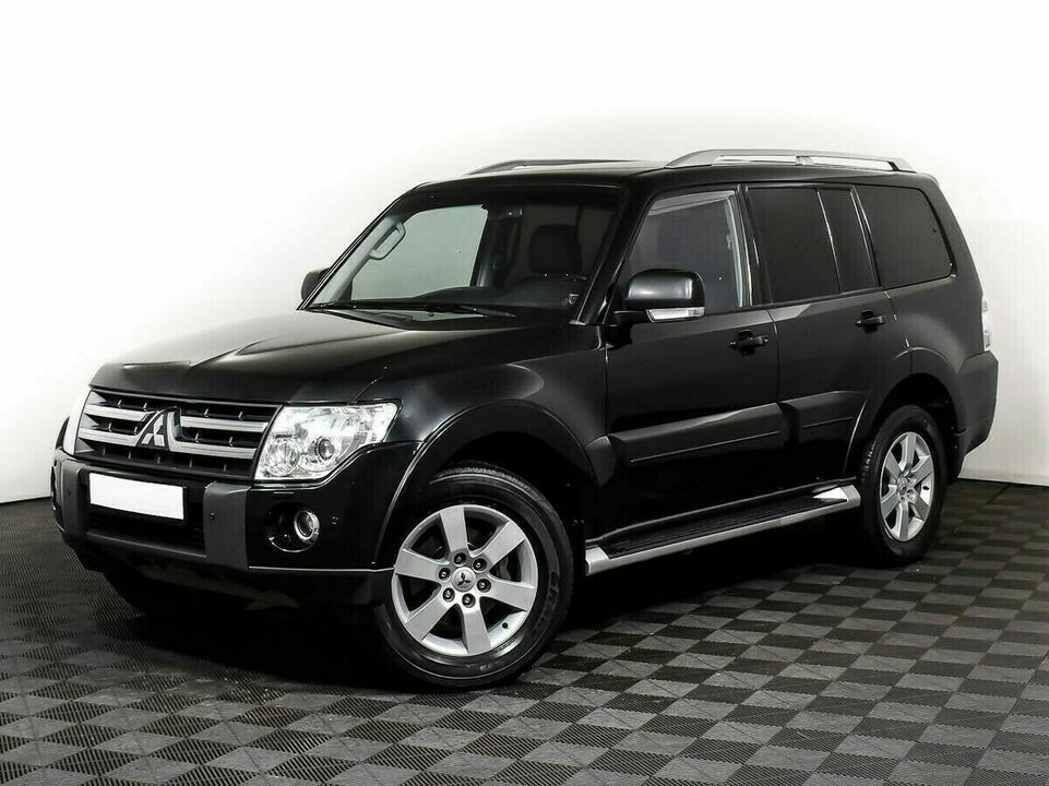 Mitsubishi Pajero IV, фото №1