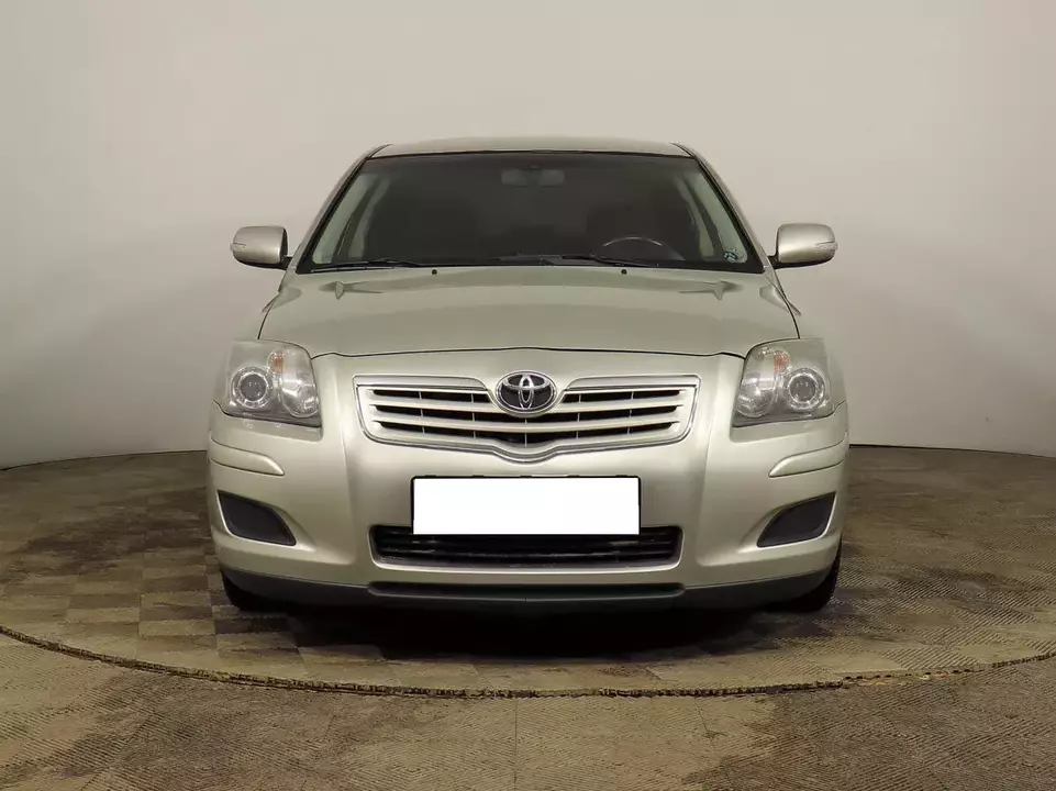 Toyota Avensis, фото №6