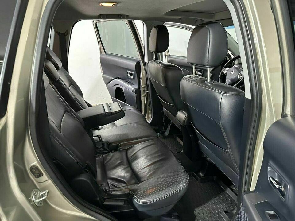 Mitsubishi Outlander II, фото №6