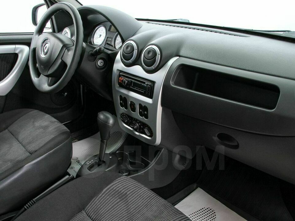 Renault Sandero, фото №12