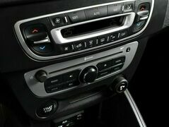 Renault fluence, фото №9