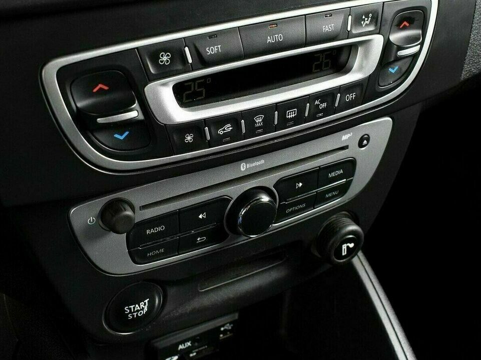 Renault fluence, фото №9