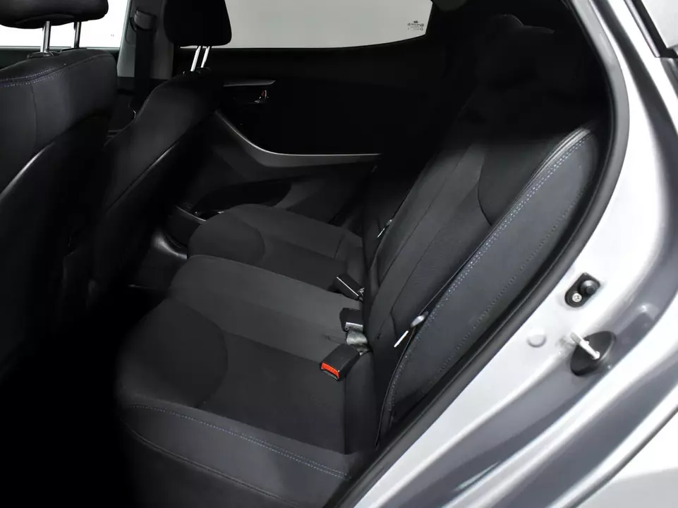 Hyundai Elantra, фото №12