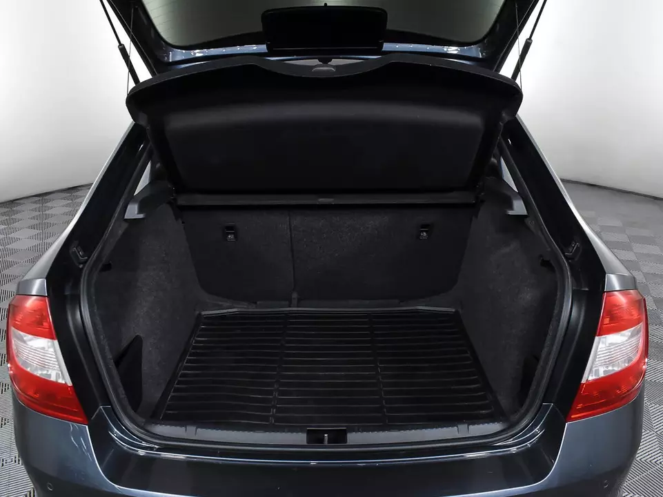 Skoda Rapid, фото №10