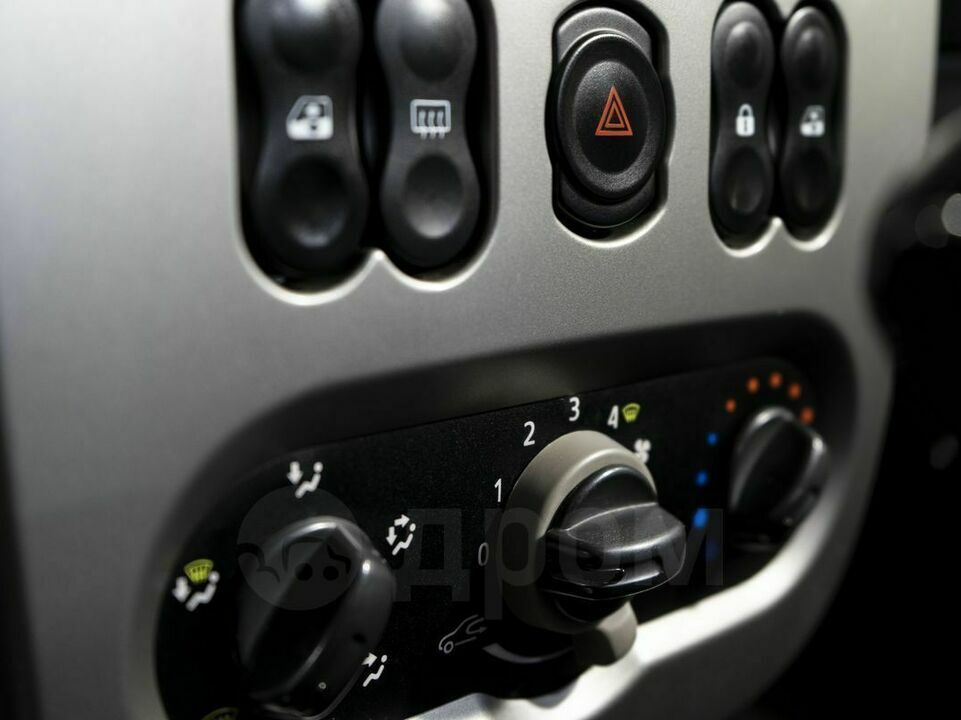 Renault Sandero, фото №9