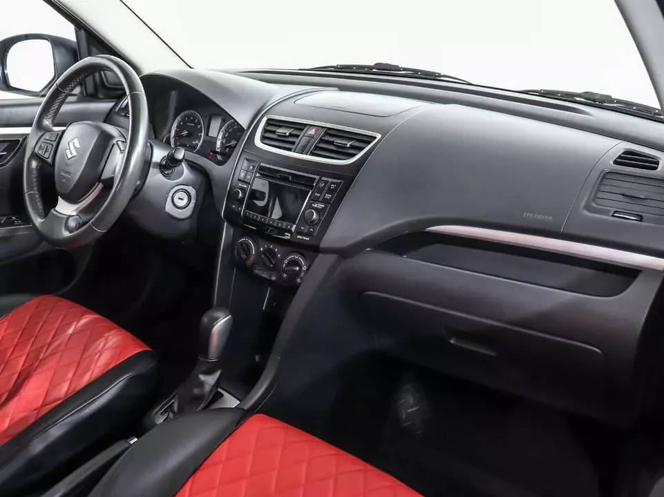 Suzuki Swift, фото №10
