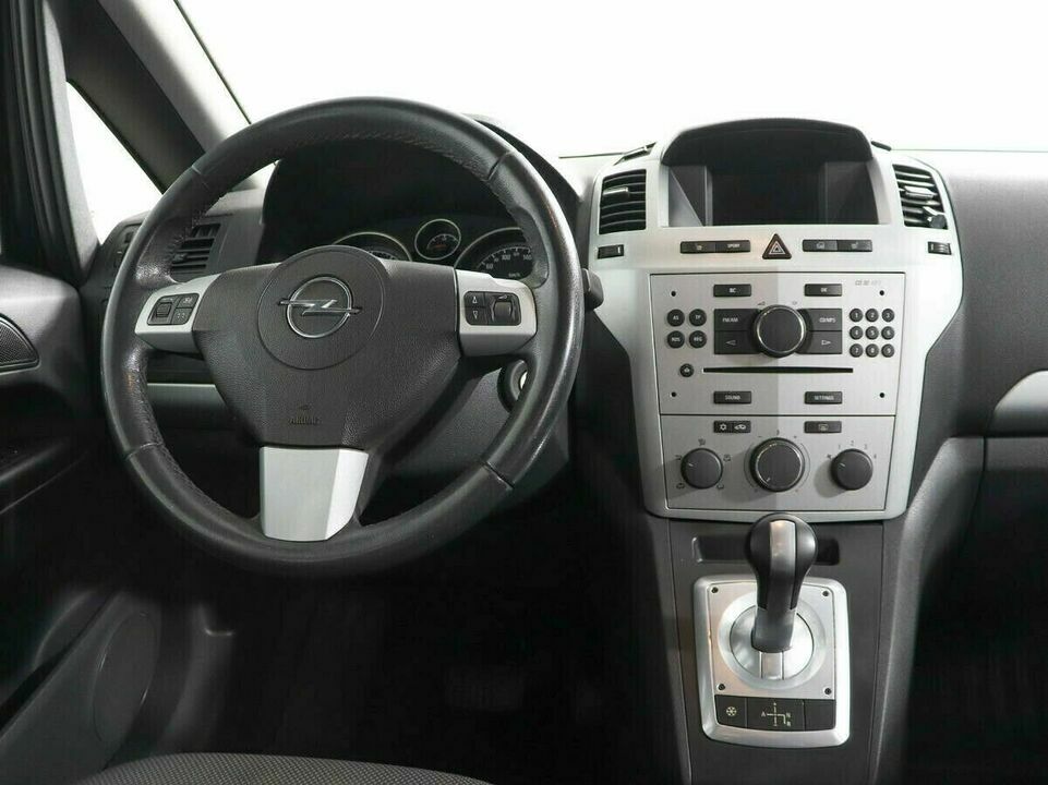 Opel Zafira B Рестайлинг, фото №6