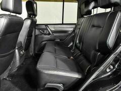 Mitsubishi Pajero IV, фото №12