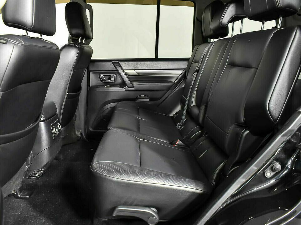 Mitsubishi Pajero IV, фото №12