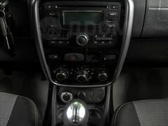 Renault Duster, 1 поколение, фото №13