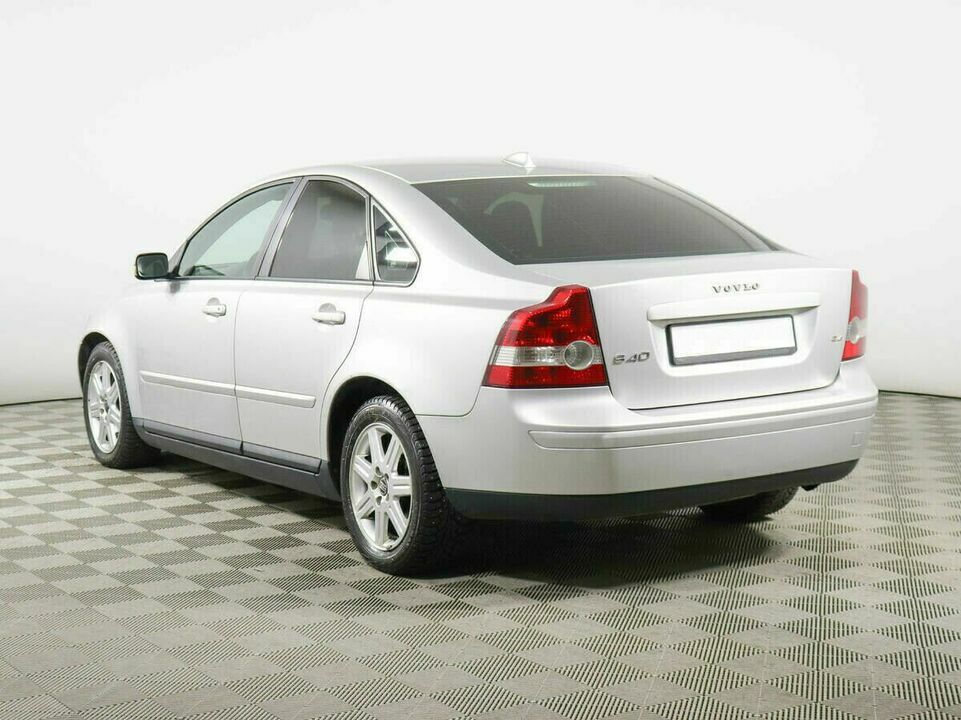 Volvo S40 II, фото №3
