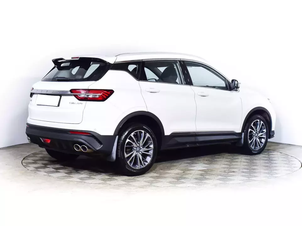 Geely Coolray, фото №5