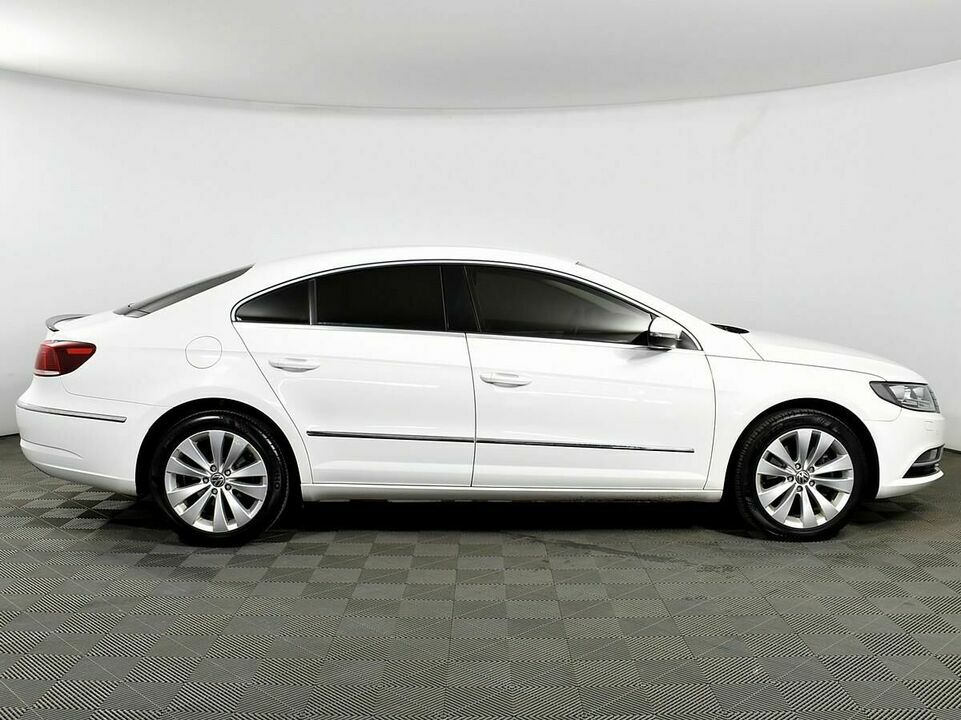 Volkswagen Passat CC, фото №3