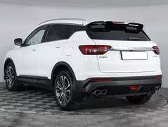 Geely Coolray, фото №7