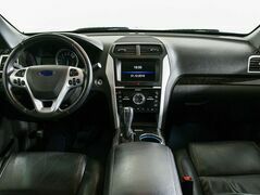 Ford Explorer, фото №10