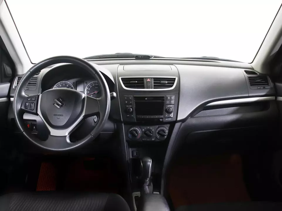 Suzuki Swift, фото №12