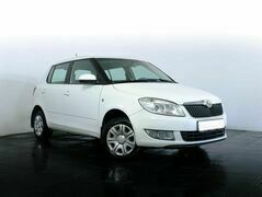 Skoda Fabia II Рестайлинг, фото №2
