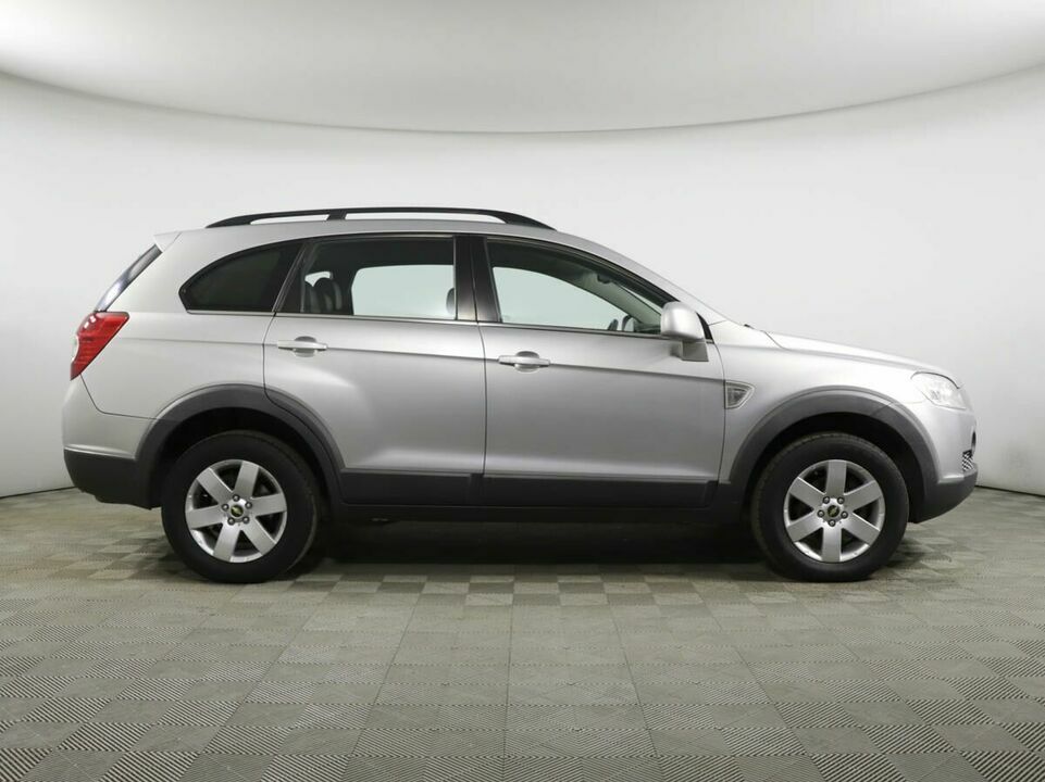 Chevrolet Captiva, фото №4
