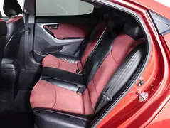 Hyundai Elantra, фото №12