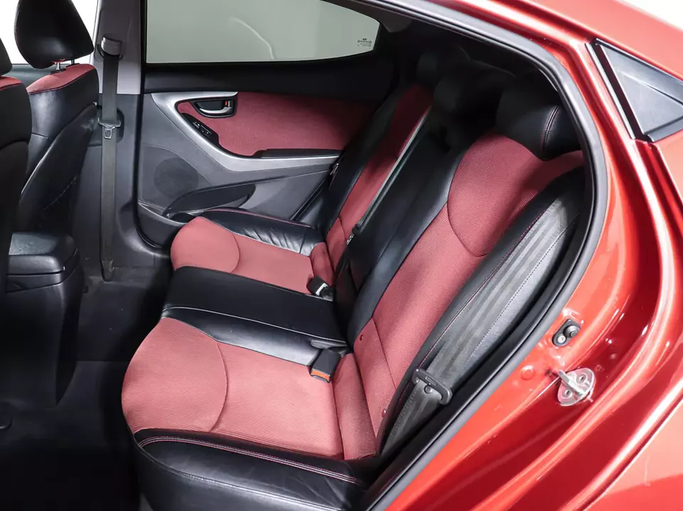 Hyundai Elantra, фото №12