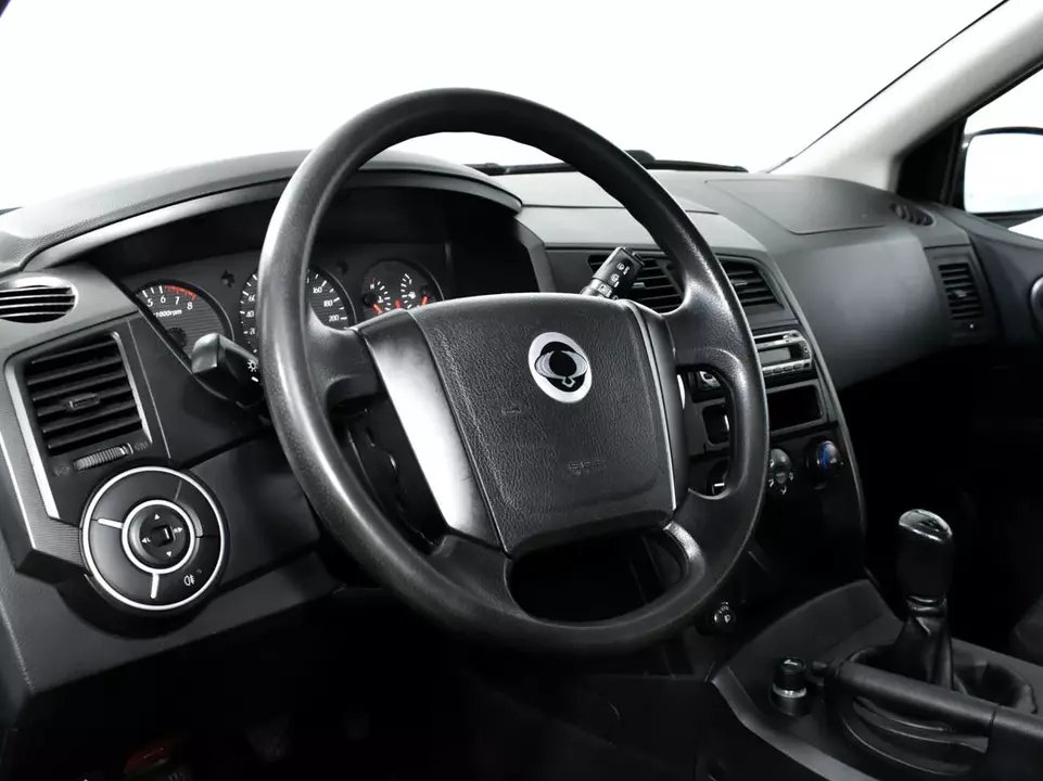 SsangYong Kyron, фото №13