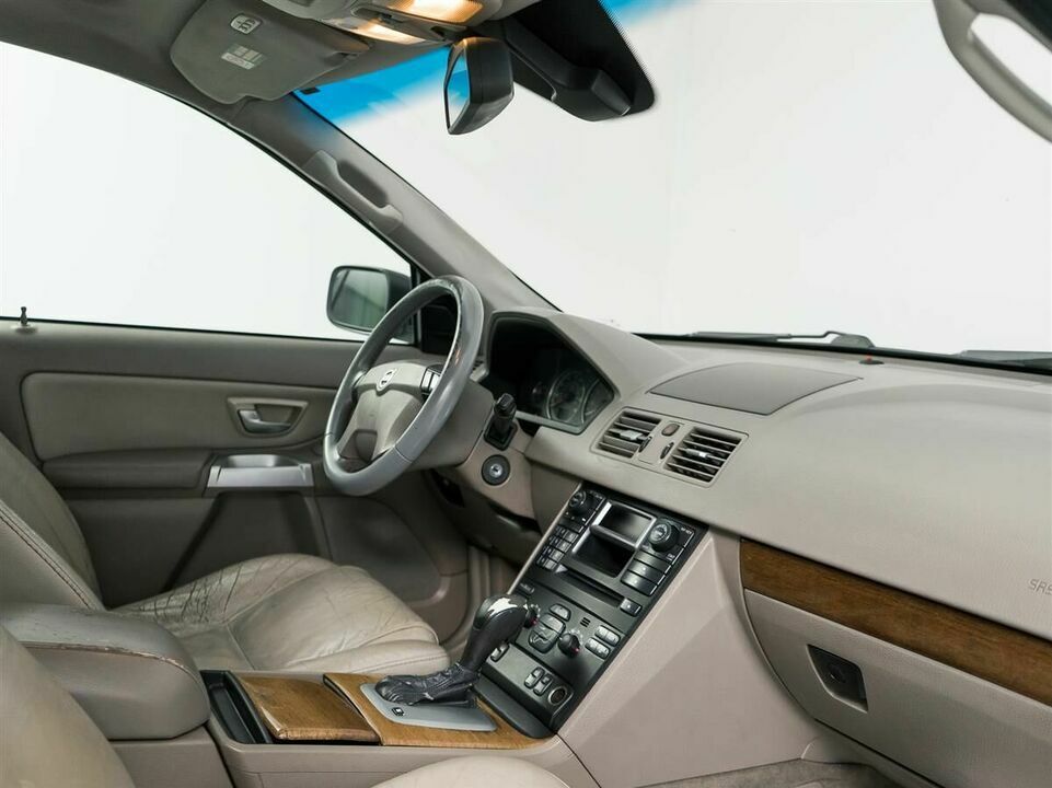 Volvo XC90, фото №5