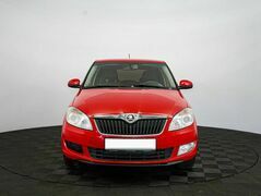 Skoda Fabia II Рестайлинг, фото №1