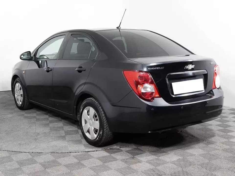 Chevrolet Aveo, фото №2