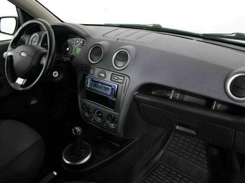 Ford Fusion I Рестайлинг, фото №5