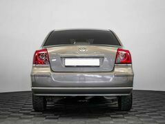 Toyota Avensis II Рестайлинг, фото №3