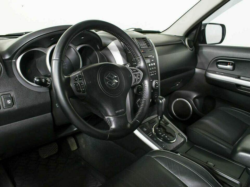 Suzuki Grand Vitara III Рестайлинг, фото №10
