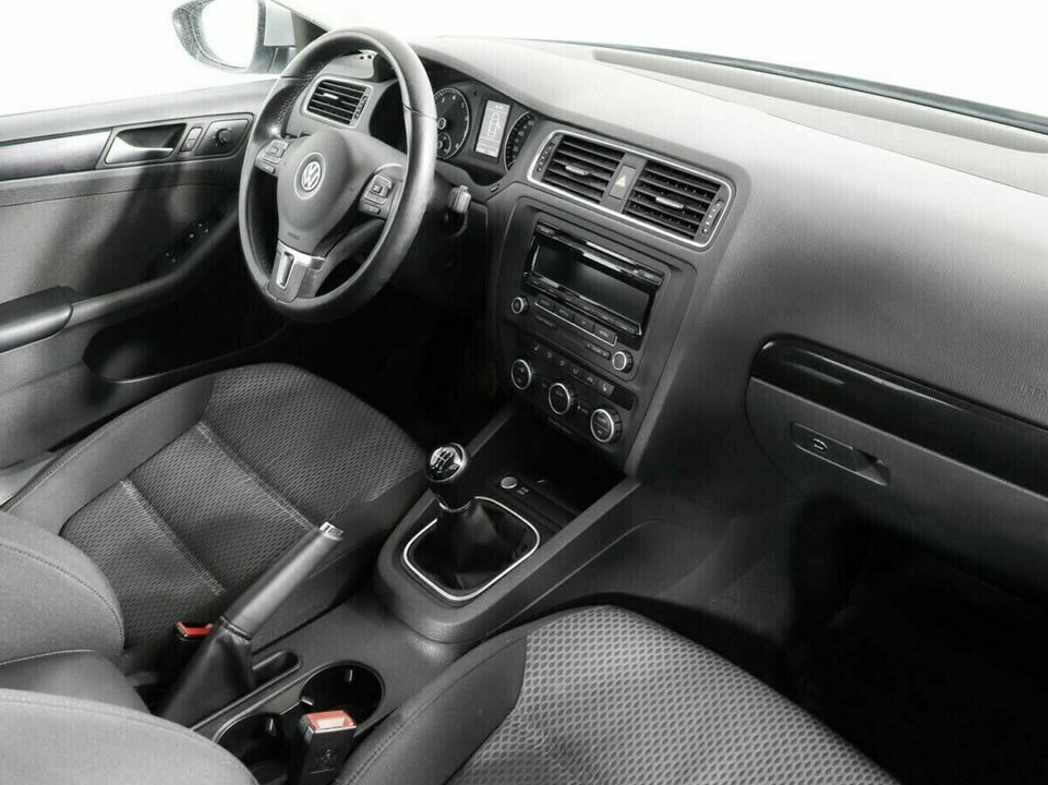 Volkswagen Jetta VI, фото №8