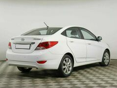 Hyundai Solaris 1.6 Автомат, фото №4