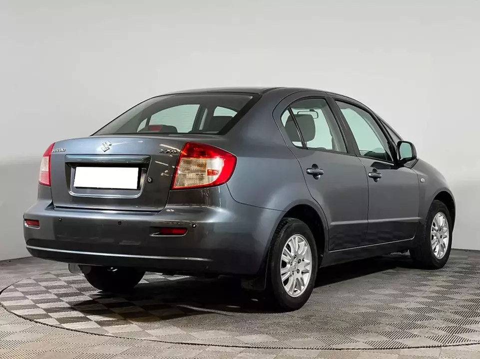 Suzuki SX4, фото №5