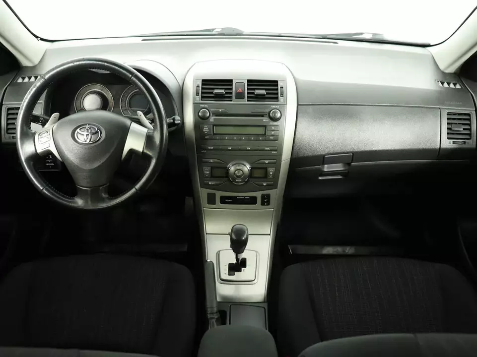 Toyota Corolla, фото №8