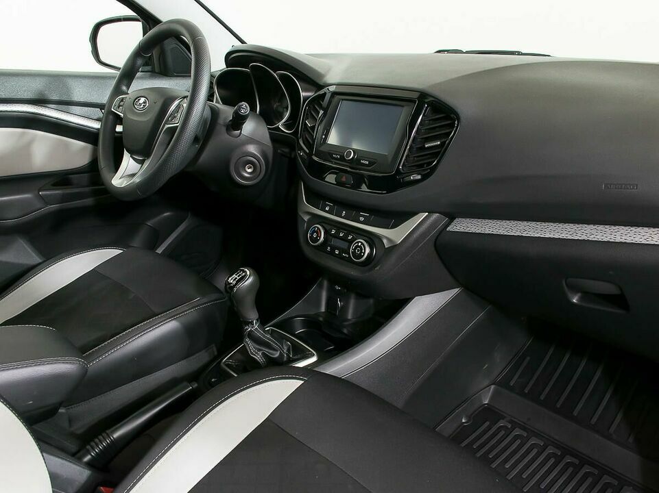 LADA Vesta, фото №6