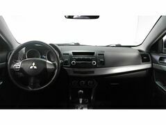Mitsubishi Lancer X Рестайлинг, фото №5