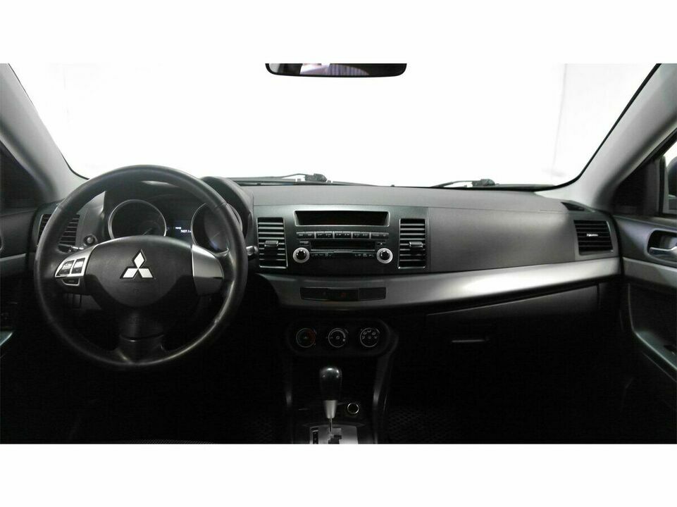 Mitsubishi Lancer X Рестайлинг, фото №5