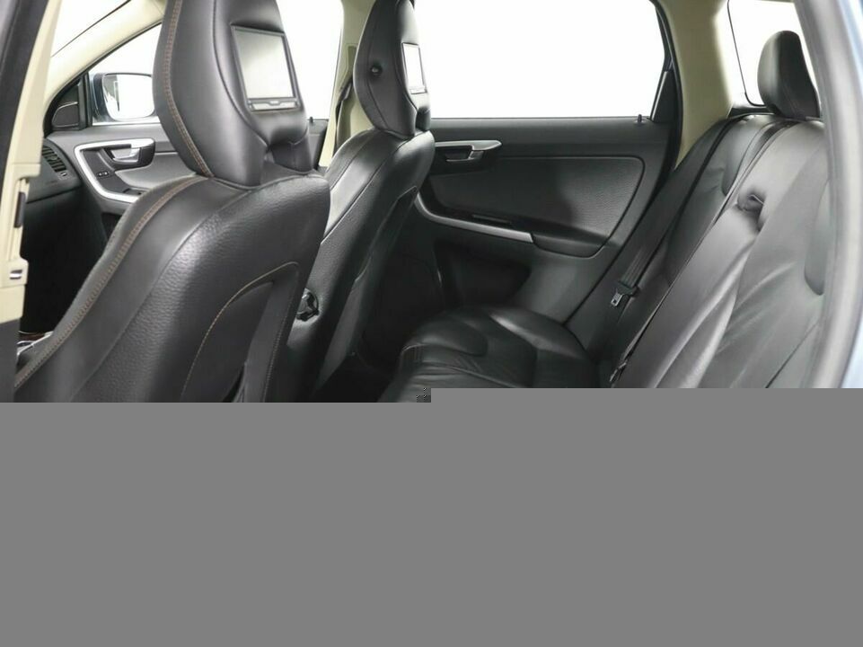 Volvo XC60, фото №7