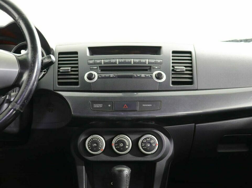 Mitsubishi Lancer X, фото №8
