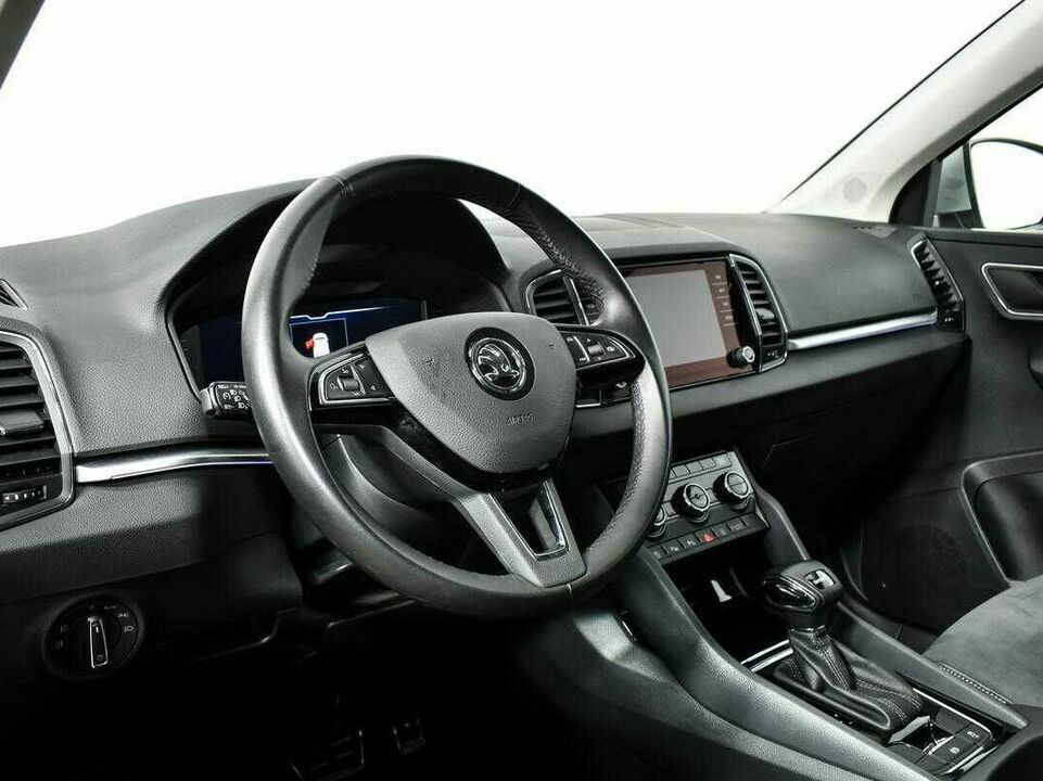 Skoda karoq акпп 2020 с пробегом 19 690 км, фото №4