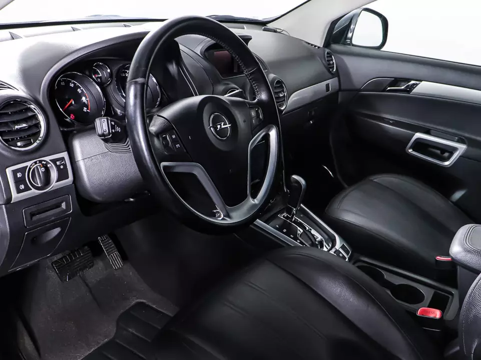 Opel Antara, фото №14