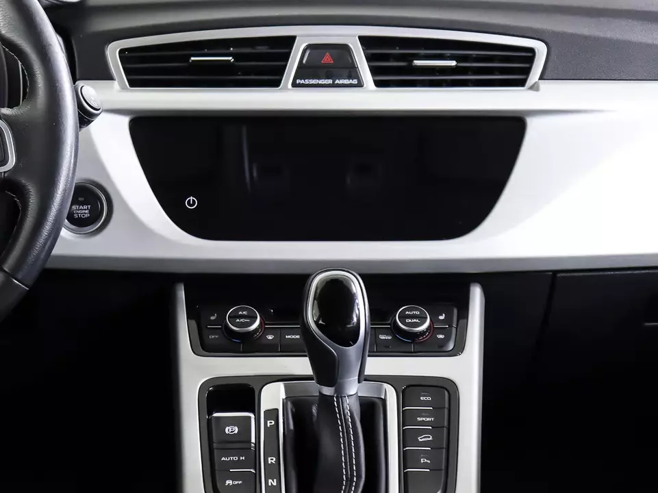 Geely Atlas, фото №15