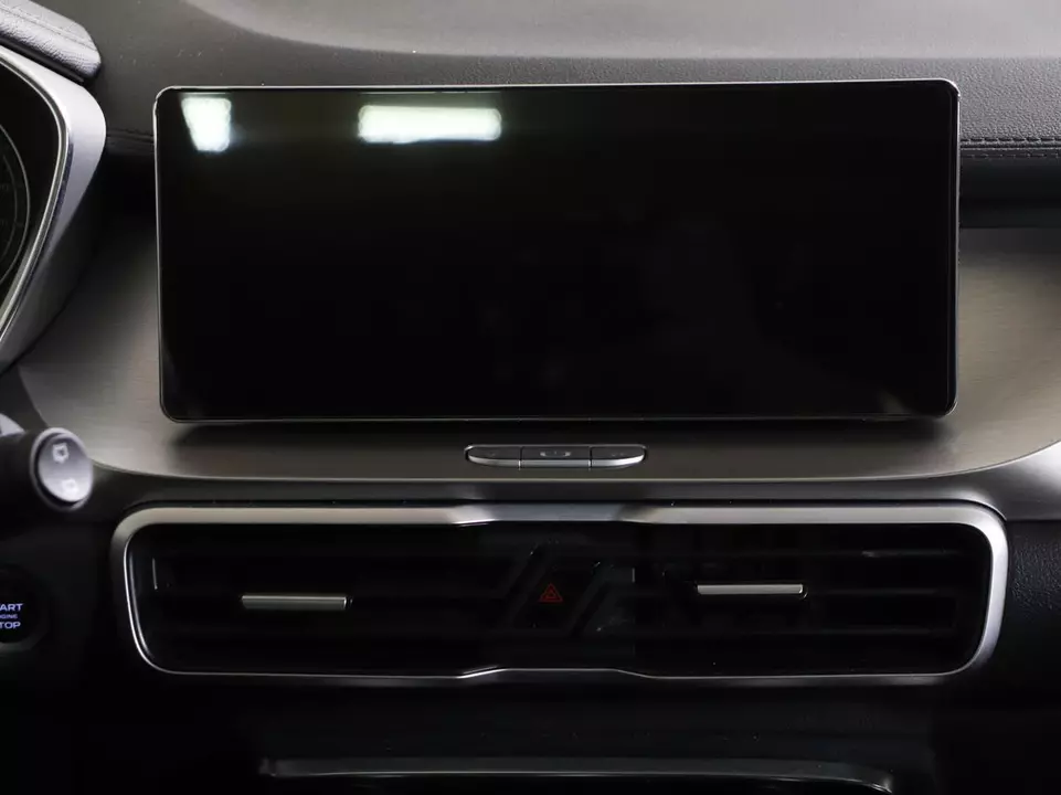 Geely Coolray, фото №13