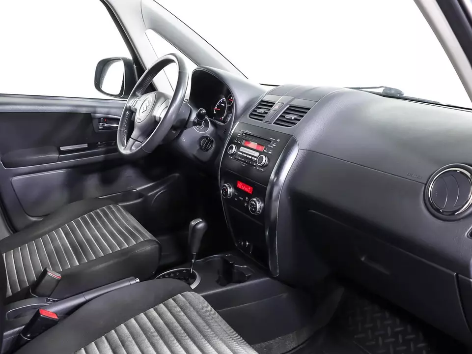 Suzuki SX4, фото №11