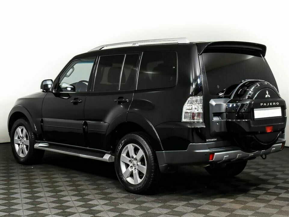 Mitsubishi Pajero IV, фото №3